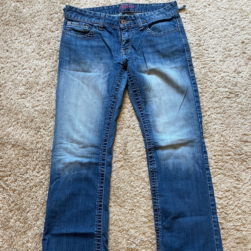 ADA Cinch relaxed jeans. Size 28/5 R.